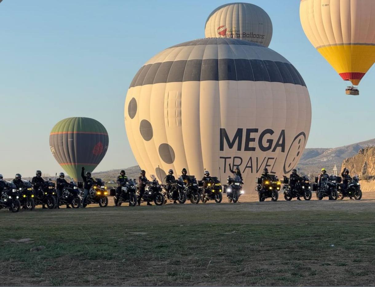 Mega Motors Transfer Dostlarımız ve Ekibimiz